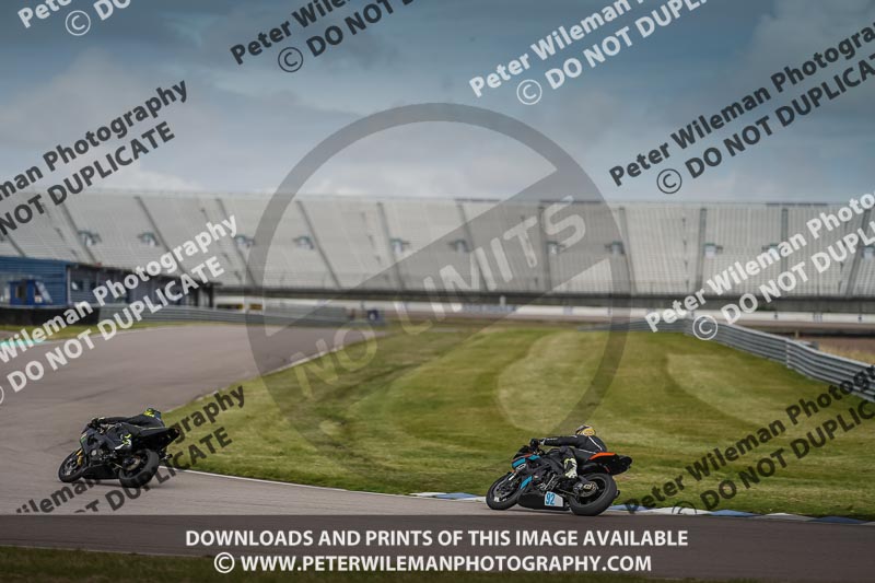 Rockingham no limits trackday;enduro digital images;event digital images;eventdigitalimages;no limits trackdays;peter wileman photography;racing digital images;rockingham raceway northamptonshire;rockingham trackday photographs;trackday digital images;trackday photos